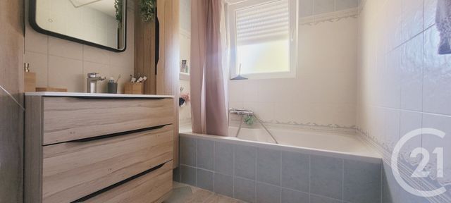Appartement F4 à vendre - 3 pièces - 67.07 m2 - SCHILTIGHEIM - 67 - ALSACE - Century 21 Les Brasseurs