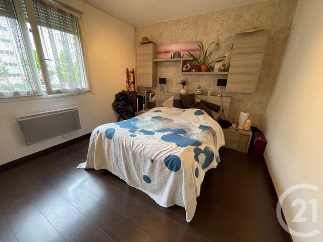 Afficher la photo en grand Appartement F3 à vendre - 3 pièces - 68.42 m2 - SCHILTIGHEIM - 67 - ALSACE - Century 21 Les Brasseurs