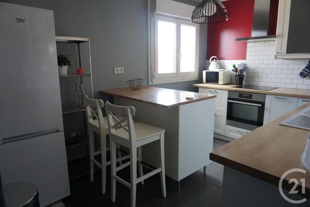 Appartement F3 à louer - 3 pièces - 70.39 m2 - SCHILTIGHEIM - 67 - ALSACE - Century 21 Les Brasseurs Appartement F3 à louer - 3 pièces - 70.39 m2 - SCHILTIGHEIM - 67 - ALSACE - Century 21 Les Brasseurs