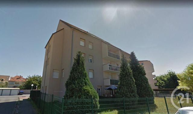 Appartement F3 à louer - 3 pièces - 70.39 m2 - SCHILTIGHEIM - 67 - ALSACE - Century 21 Les Brasseurs Appartement F3 à louer - 3 pièces - 70.39 m2 - SCHILTIGHEIM - 67 - ALSACE - Century 21 Les Brasseurs