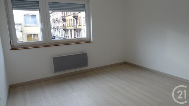 Appartement F2 à louer - 2 pièces - 48.82 m2 - SCHILTIGHEIM - 67 - ALSACE - Century 21 Les Brasseurs Appartement F2 à louer - 2 pièces - 48.82 m2 - SCHILTIGHEIM - 67 - ALSACE - Century 21 Les Brasseurs