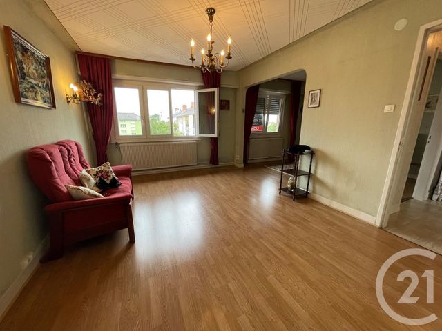 Afficher la photo en grand Appartement F5 à vendre - 5 pièces - 80.0 m2 - SCHILTIGHEIM - 67 - ALSACE - Century 21 Les Brasseurs