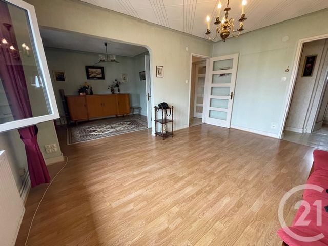 Afficher la photo en grand Appartement F5 à vendre - 5 pièces - 80.0 m2 - SCHILTIGHEIM - 67 - ALSACE - Century 21 Les Brasseurs