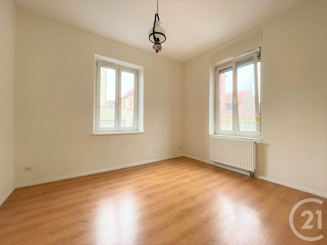 Afficher la photo en grand Appartement F3 à louer - 3 pièces - 55.5 m2 - SCHILTIGHEIM - 67 - ALSACE - Century 21 Les Brasseurs