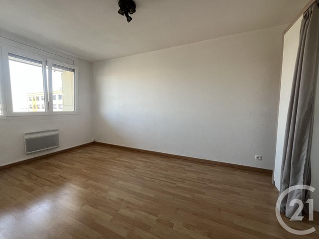 Afficher la photo en grand Appartement F2 à louer - 2 pièces - 42.0 m2 - STRASBOURG - 67 - ALSACE - Century 21 Les Brasseurs