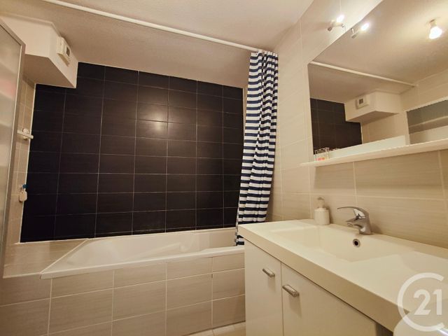 Appartement à vendre - 5 pièces - 117.0 m2 - HOENHEIM - 67 - ALSACE - Century 21 Les Brasseurs