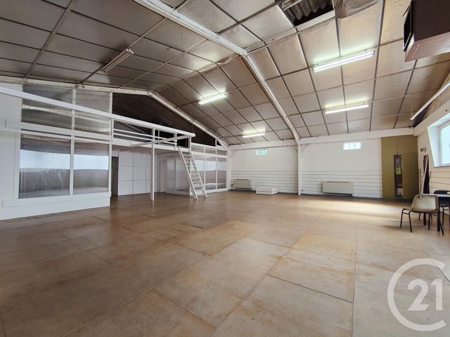 Afficher la photo en grand divers à vendre - 286.0 m2 - SCHILTIGHEIM - 67 - ALSACE - Century 21 Les Brasseurs
