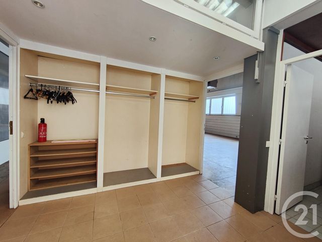 Afficher la photo en grand divers à vendre - 286.0 m2 - SCHILTIGHEIM - 67 - ALSACE - Century 21 Les Brasseurs