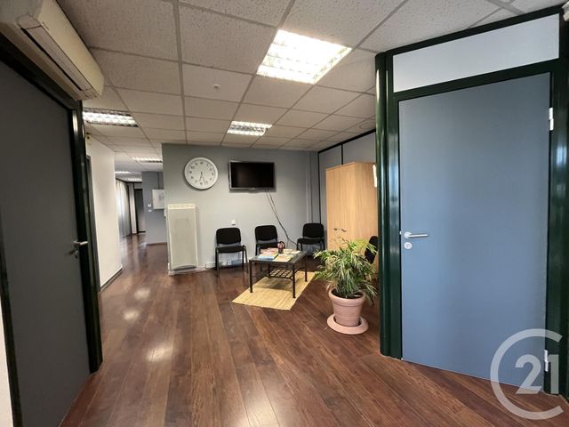 Appartement Local à louer - 1 pièce - 10.0 m2 - SCHILTIGHEIM - 67 - ALSACE - Century 21 Les Brasseurs