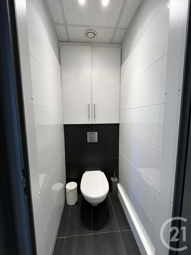 Appartement Local à louer - 1 pièce - 18.0 m2 - SCHILTIGHEIM - 67 - ALSACE - Century 21 Les Brasseurs