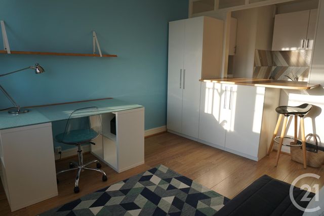 Appartement Studio à louer - 1 pièce - 23.75 m2 - STRASBOURG - 67 - ALSACE - Century 21 Les Brasseurs