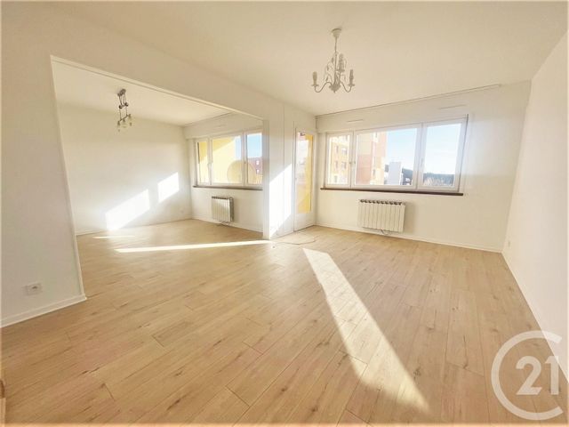 Appartement T5 à louer - 5 pièces - 101.93 m2 - BISCHHEIM - 67 - ALSACE - Century 21 Les Brasseurs