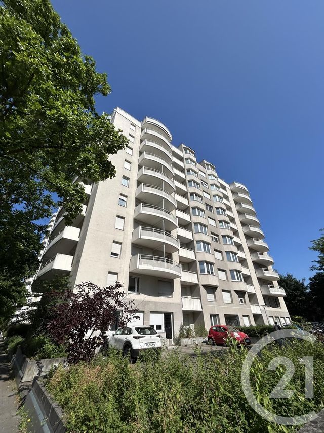 Appartement à louer - 2 pièces - 40.09 m2 - STRASBOURG - 67 - ALSACE - Century 21 Les Brasseurs