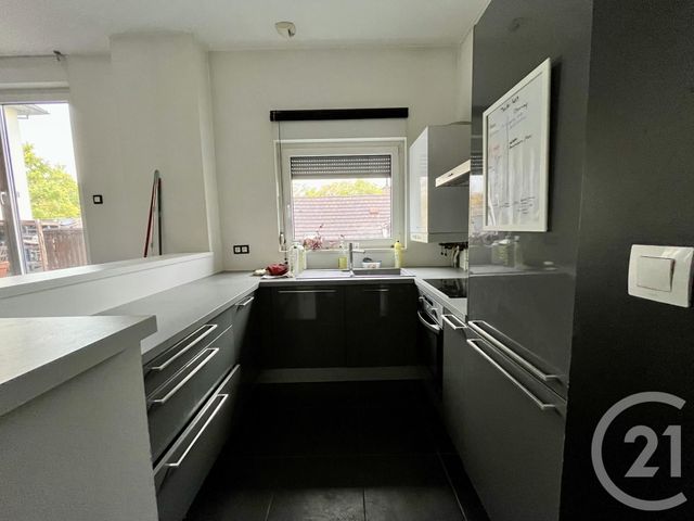Afficher la photo en grand Appartement à louer - 3 pièces - 77.86 m2 - SCHILTIGHEIM - 67 - ALSACE - Century 21 Les Brasseurs