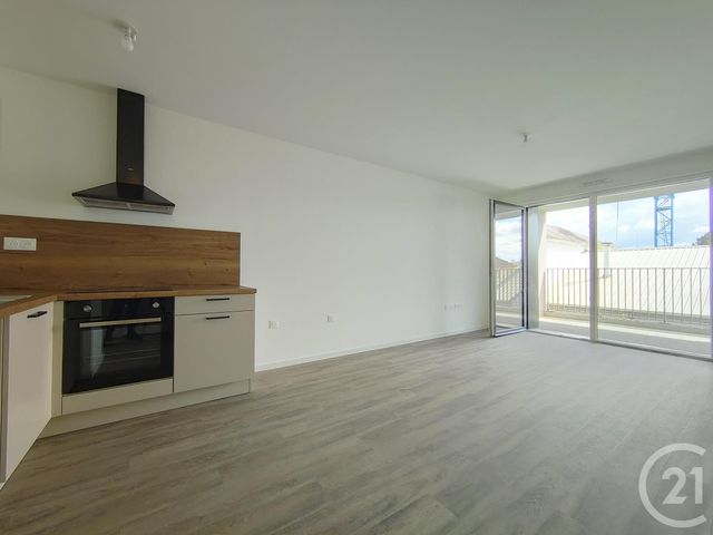 Appartement F2 à vendre - 2 pièces - 40.7 m2 - SCHILTIGHEIM - 67 - ALSACE - Century 21 Les Brasseurs