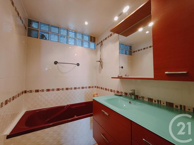 Appartement à vendre - 4 pièces - 80.0 m2 - HOENHEIM - 67 - ALSACE - Century 21 Les Brasseurs