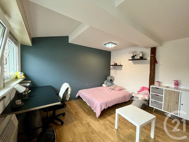 Afficher la photo en grand Appartement Studio à louer - 1 pièce - 19.0 m2 - STRASBOURG - 67 - ALSACE - Century 21 Les Brasseurs