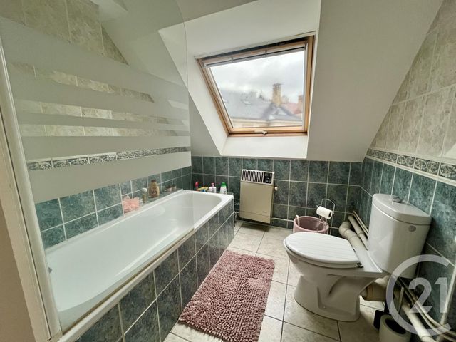 Afficher la photo en grand Appartement Studio à louer - 1 pièce - 19.0 m2 - STRASBOURG - 67 - ALSACE - Century 21 Les Brasseurs