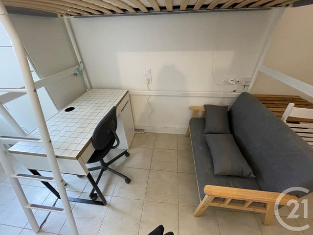 Afficher la photo en grand Appartement Chambre à louer - 1 pièce - 9.3 m2 - STRASBOURG - 67 - ALSACE - Century 21 Les Brasseurs