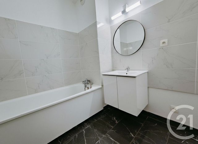 Appartement F4 à vendre - 4 pièces - 81.0 m2 - BISCHHEIM - 67 - ALSACE - Century 21 Les Brasseurs