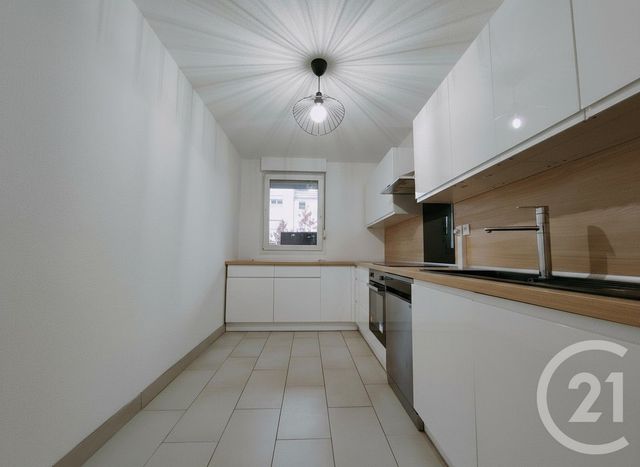 Appartement F4 à vendre - 4 pièces - 81.0 m2 - BISCHHEIM - 67 - ALSACE - Century 21 Les Brasseurs