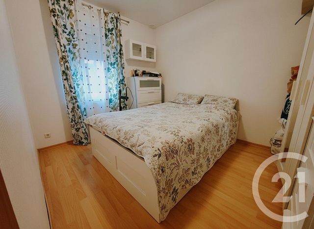 Appartement T2 à vendre - 2 pièces - 41.2 m2 - SCHILTIGHEIM - 67 - ALSACE - Century 21 Les Brasseurs