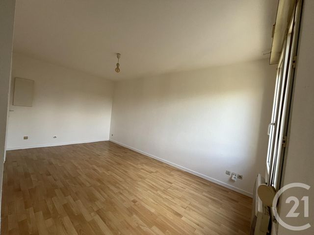 Appartement F1 à louer - 1 pièce - 24.0 m2 - STRASBOURG - 67 - ALSACE - Century 21 Les Brasseurs