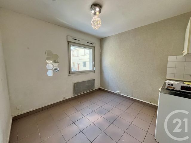 Appartement F1 à louer - 1 pièce - 20.0 m2 - STRASBOURG - 67 - ALSACE - Century 21 Les Brasseurs