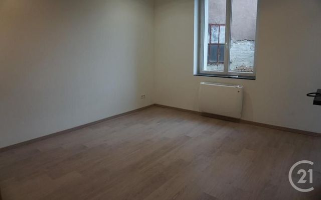 Appartement F1 à louer - 1 pièce - 26.73 m2 - SCHILTIGHEIM - 67 - ALSACE - Century 21 Les Brasseurs