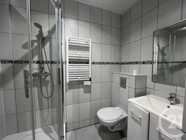 Appartement F1 à louer - 1 pièce - 26.73 m2 - SCHILTIGHEIM - 67 - ALSACE - Century 21 Les Brasseurs