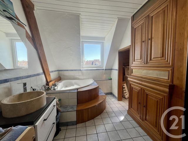 Appartement F3 à louer - 3 pièces - 70.0 m2 - STRASBOURG - 67 - ALSACE - Century 21 Les Brasseurs