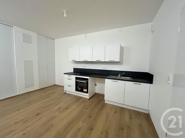 Appartement F2 à louer - 2 pièces - 38.0 m2 - STRASBOURG - 67 - ALSACE - Century 21 Les Brasseurs