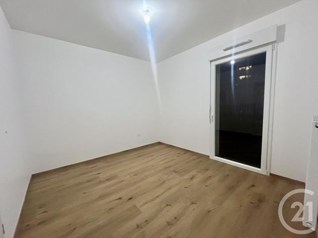 Appartement F2 à louer - 2 pièces - 38.0 m2 - STRASBOURG - 67 - ALSACE - Century 21 Les Brasseurs