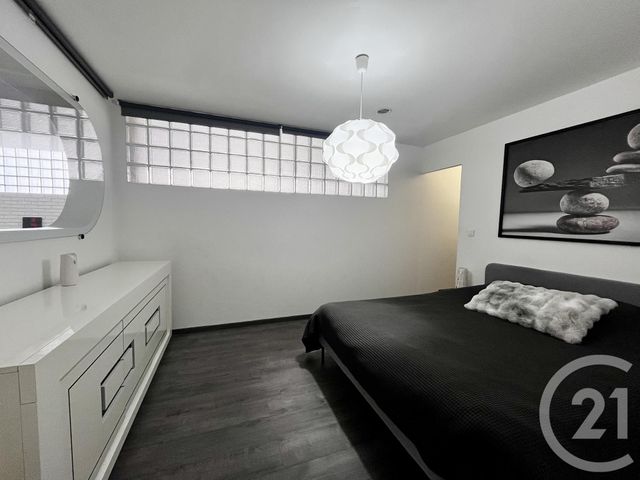 Appartement F5 à vendre - 5 pièces - 163.75 m2 - SCHILTIGHEIM - 67 - ALSACE - Century 21 Les Brasseurs