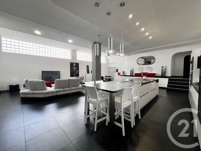 Appartement F5 à vendre - 5 pièces - 163.75 m2 - SCHILTIGHEIM - 67 - ALSACE - Century 21 Les Brasseurs