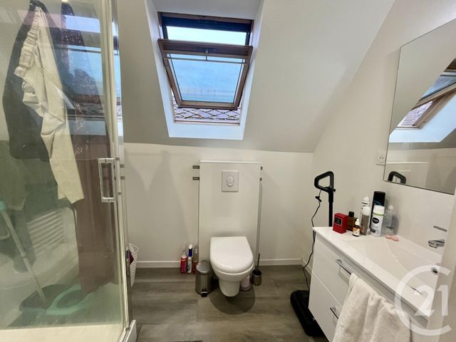 Appartement F2 à louer - 2 pièces - 41.2 m2 - STRASBOURG - 67 - ALSACE - Century 21 Les Brasseurs