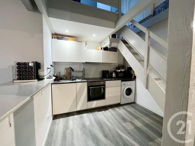 Appartement F2 à louer - 2 pièces - 41.2 m2 - STRASBOURG - 67 - ALSACE - Century 21 Les Brasseurs