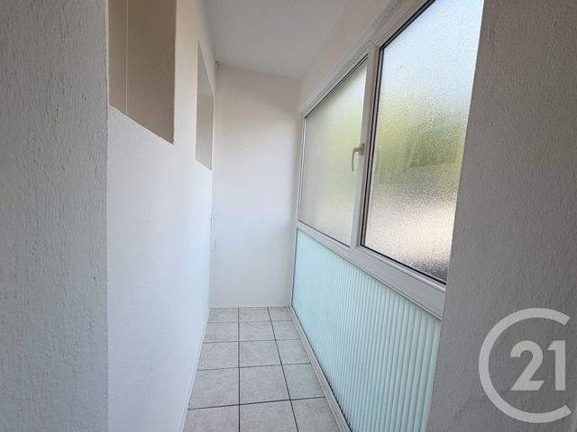 Appartement F3 à louer - 3 pièces - 64.0 m2 - HOENHEIM - 67 - ALSACE - Century 21 Les Brasseurs