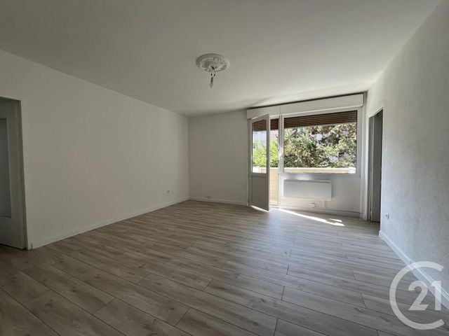 Appartement Chambre à louer - 5 pièces - 85.0 m2 - STRASBOURG - 67 - ALSACE - Century 21 Les Brasseurs