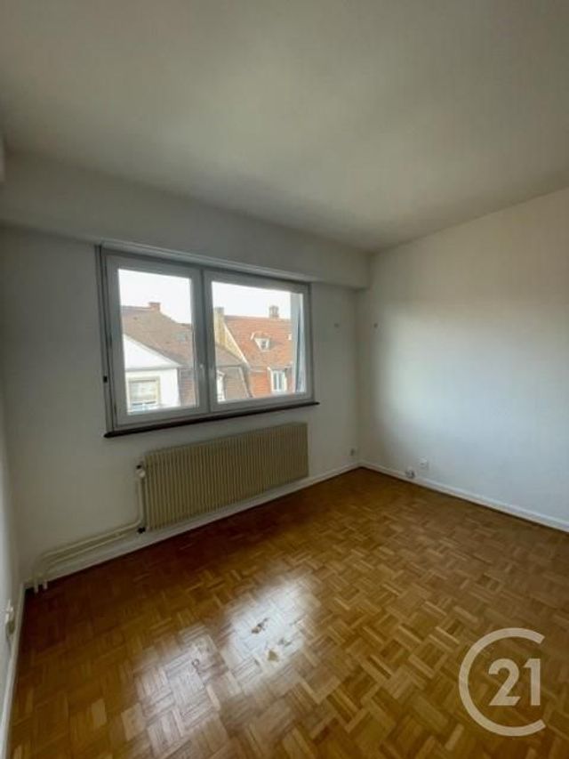 Appartement Studio à louer - 1 pièce - 32.0 m2 - STRASBOURG - 67 - ALSACE - Century 21 Les Brasseurs