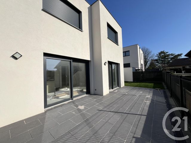 maison à louer - 6 pièces - 141.66 m2 - HOENHEIM - 67 - ALSACE - Century 21 Les Brasseurs