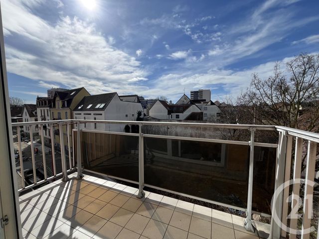 Appartement F1 à louer - 1 pièce - 27.0 m2 - SCHILTIGHEIM - 67 - ALSACE - Century 21 Les Brasseurs
