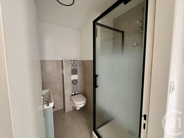 Appartement F1 à louer - 1 pièce - 27.0 m2 - SCHILTIGHEIM - 67 - ALSACE - Century 21 Les Brasseurs