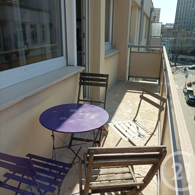 Appartement F2 à louer - 2 pièces - 40.0 m2 - STRASBOURG - 67 - ALSACE - Century 21 Les Brasseurs