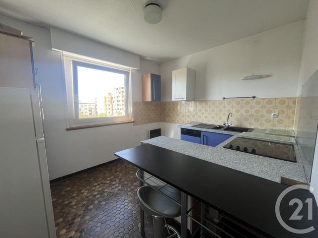 Appartement F1 à louer - 1 pièce - 31.8 m2 - BISCHHEIM - 67 - ALSACE - Century 21 Les Brasseurs