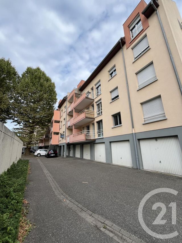 Appartement F2 à louer - 2 pièces - 53.0 m2 - SCHILTIGHEIM - 67 - ALSACE - Century 21 Les Brasseurs