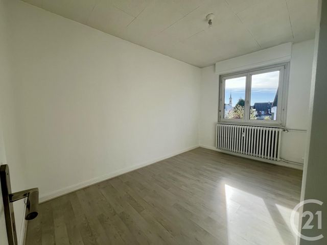Appartement F3 à louer - 3 pièces - 76.54 m2 - HOLTZHEIM - 67 - ALSACE - Century 21 Les Brasseurs