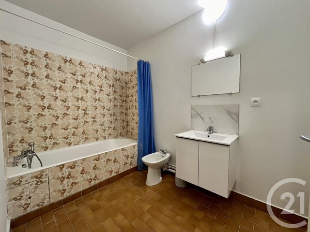 Appartement F1 à louer - 1 pièce - 35.0 m2 - STRASBOURG - 67 - ALSACE - Century 21 Les Brasseurs