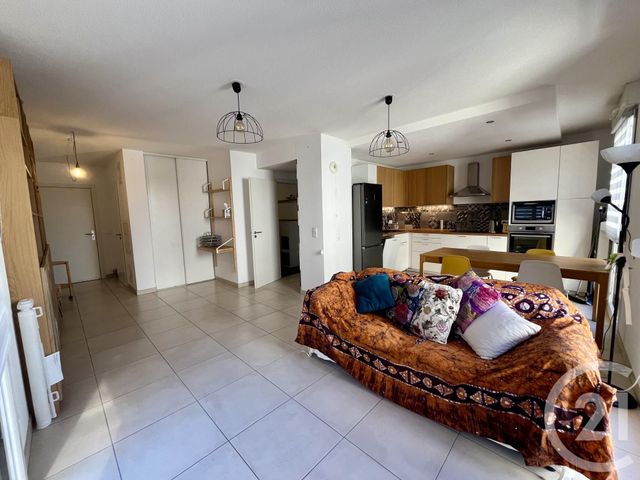 Appartement F3 à louer - 3 pièces - 69.0 m2 - SCHILTIGHEIM - 67 - ALSACE - Century 21 Les Brasseurs