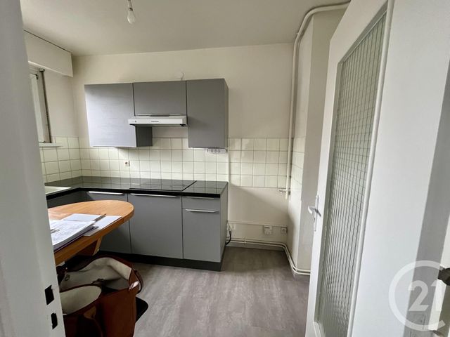 Appartement F2 à louer - 2 pièces - 42.0 m2 - STRASBOURG - 67 - ALSACE - Century 21 Les Brasseurs